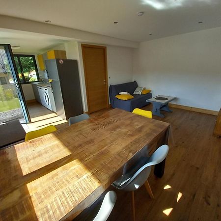 Appartement en rez de jardin Thénésol Extérieur photo