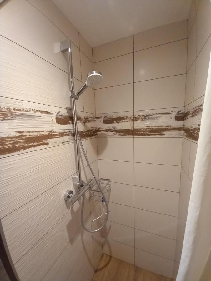 Appartement en rez de jardin Thénésol Extérieur photo